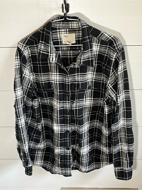 Tilley Tops - Tilley Flannel Button-Up Shirt